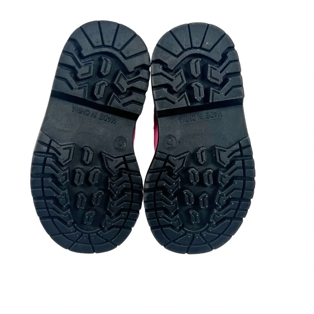 Cherokee faux pink